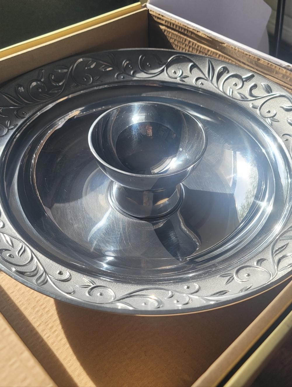 Lenox Opal Innocence Carved Chip and Dip Bowls - With Box